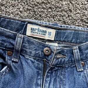 Urban Pipeline Blue Relaxed Jeans with Classic Indigo Wash